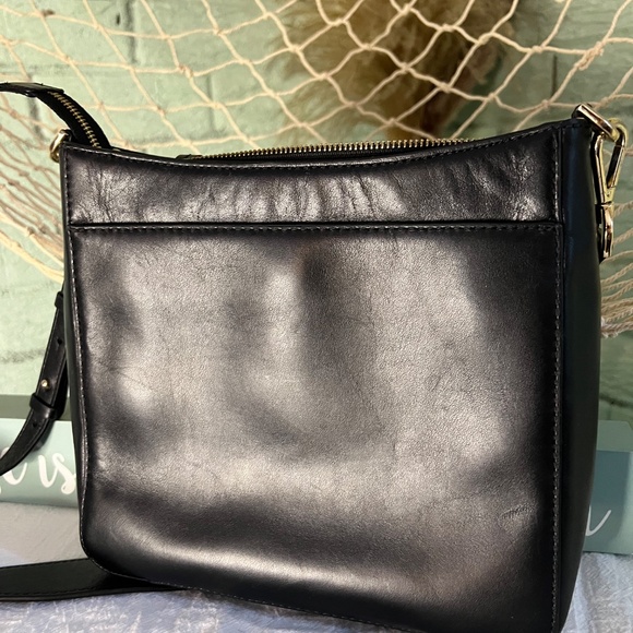 Michael Kors Gloria Leather Pocket Swing Pack, Gently Used - Picture 2 of 6